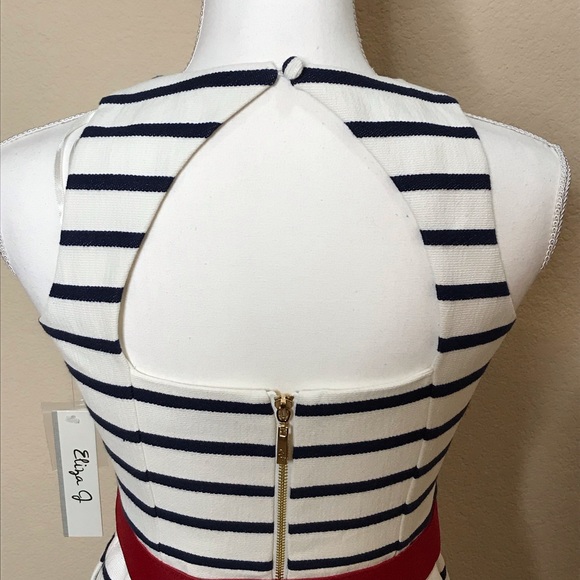 Eliza J Striped Fit & Flare Dress Size 2P - Picture 7 of 15